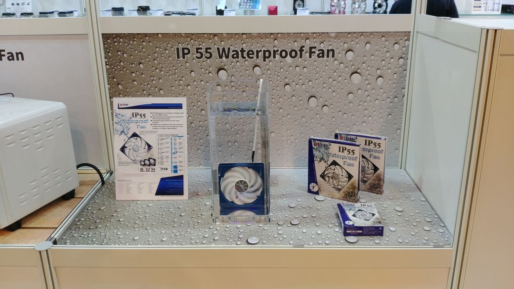 TITAN IP55 Waterdichte ventilator